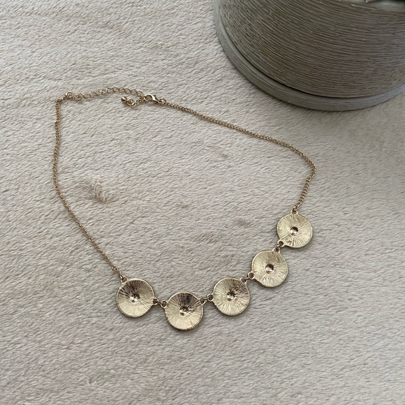 Necklace - Picture 5 of 6